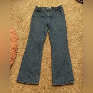 St. John’s Bay Light Washed Blue Denim Jeans